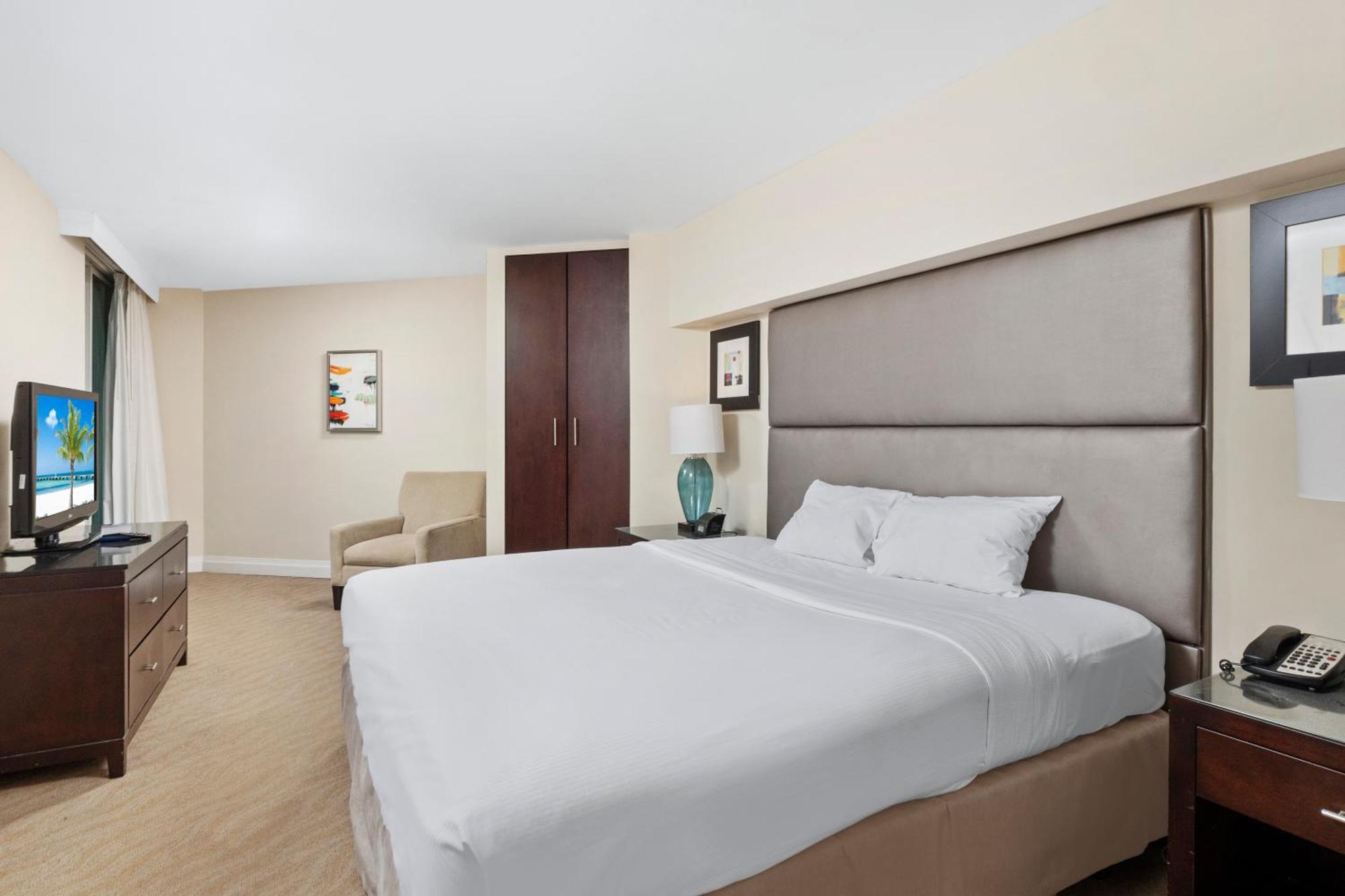 Gallery One - A Doubletree Suites By Hilton Hotel Форт-Лодердейл Екстер'єр фото